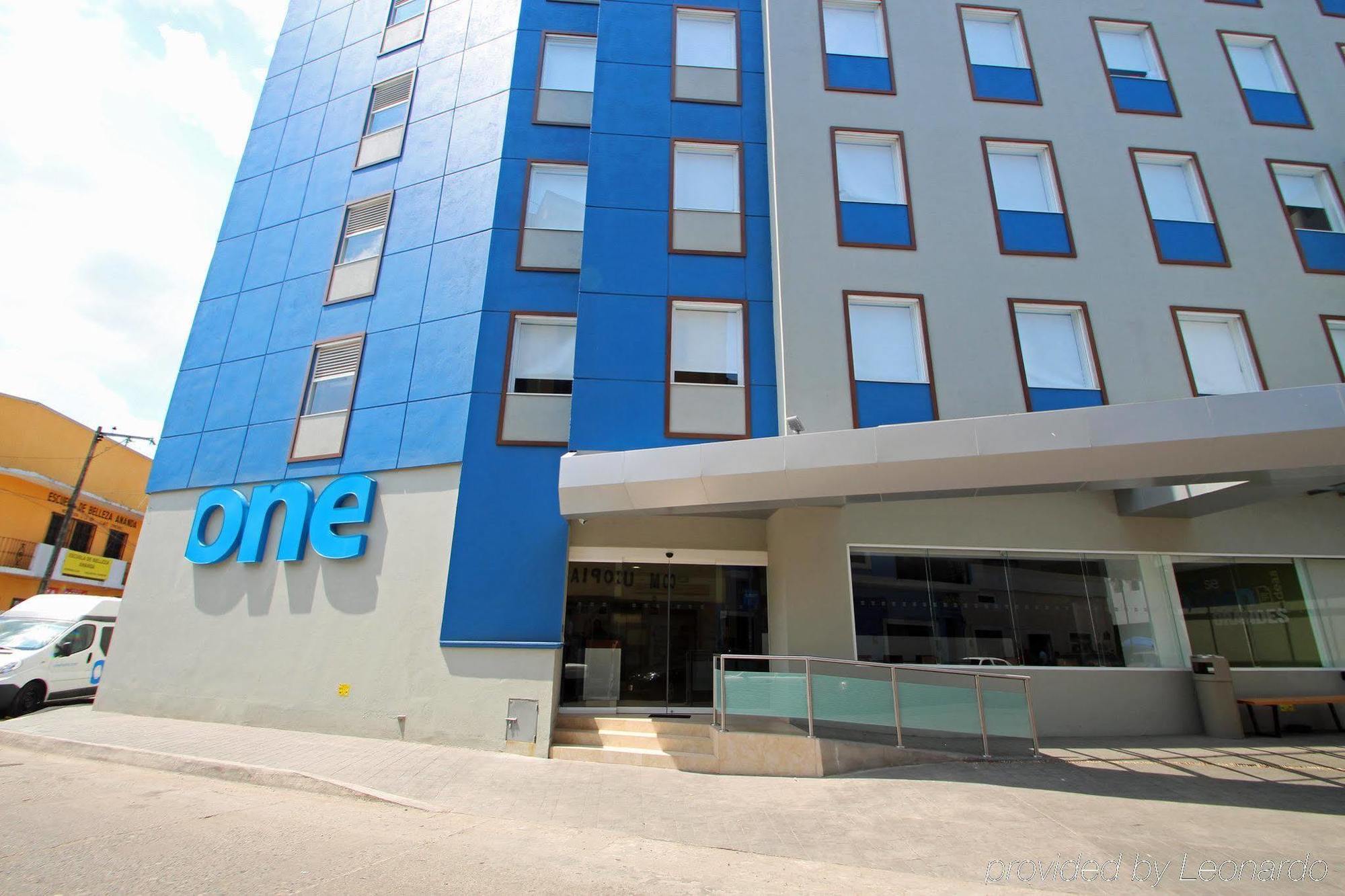 One Villahermosa Centro Exterior photo